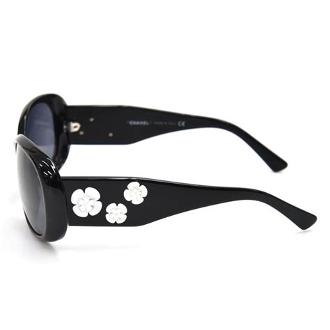 Flower CHANEL Sunglasses for sale 